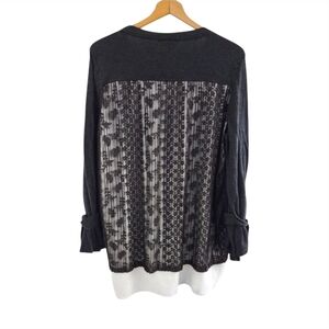 Simply Vera Wang Women’s Charcoal Gray Dark Lace Blouse XL